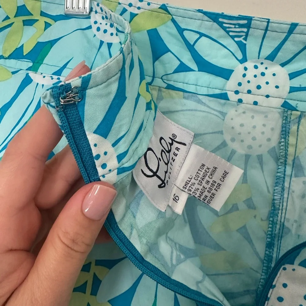 Lilly Pulitzer Blue and Green Floral Skort size 16